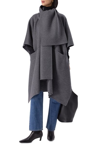 Шерстяной кейп TOTEME серого цвета по цене 183500 руб., арт. 251-WR04321-FB0006, фото 2 Шерстяной кейп TOTEME, арт. 251-WR04321-FB0006, фото 2