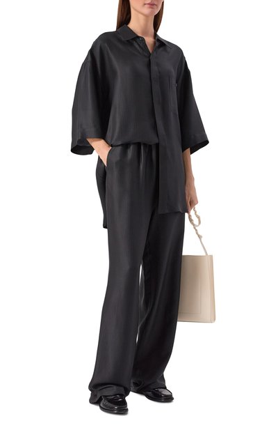 Шелковые брюки PETAR PETROV черного цвета по цене 148000 руб., арт. S26TP6, фото 2 Шелковые брюки PETAR PETROV, арт. S26TP6, фото 2