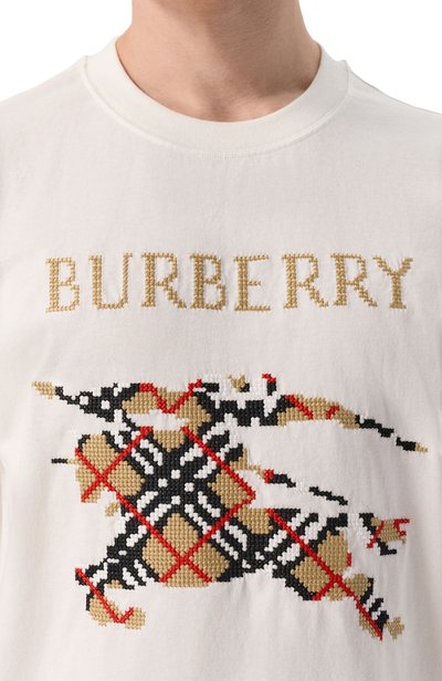 Хлопковая футболка BURBERRY белого цвета по цене 73150 руб., арт. 8110116, фото 5 Хлопковая футболка BURBERRY, арт. 8110116, фото 5
