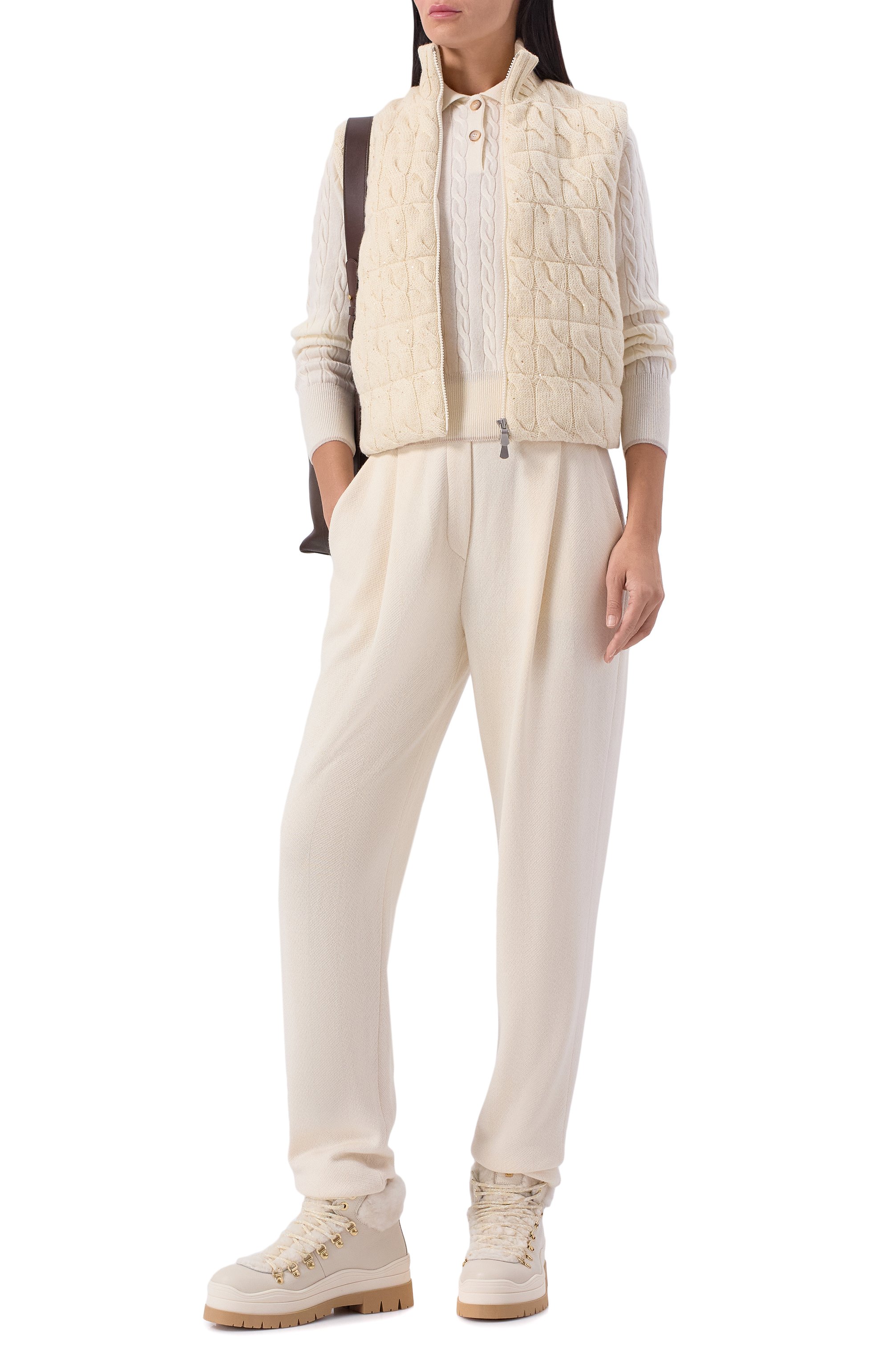 Жилет из шерсти и кашемира GRAN SASSO кремового цвета по цене 75500 руб., арт. 78270/68670, фото 2 Жилет из шерсти и кашемира GRAN SASSO, арт. 78270/68670, фото 2