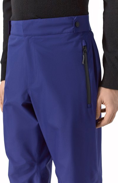 Джоггеры MONCLER GRENOBLE синего цвета по цене 57700 руб., арт. 2A000-13-54AL5, фото 5 Джоггеры MONCLER GRENOBLE, арт. 2A000-13-54AL5, фото 5