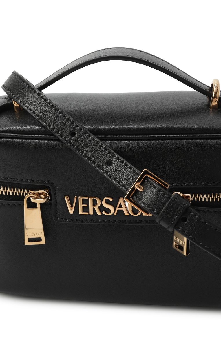 Женская сумка versace tag VERSACE черного цвета, арт. 1018300/1A13171 | Фото 3 (Автоматизация состава: Проставлено; Автоматизация ТО: Проставлено; Материал: Натуральная кожа; Ремень/цепочка: На ремешке; Размер: small)