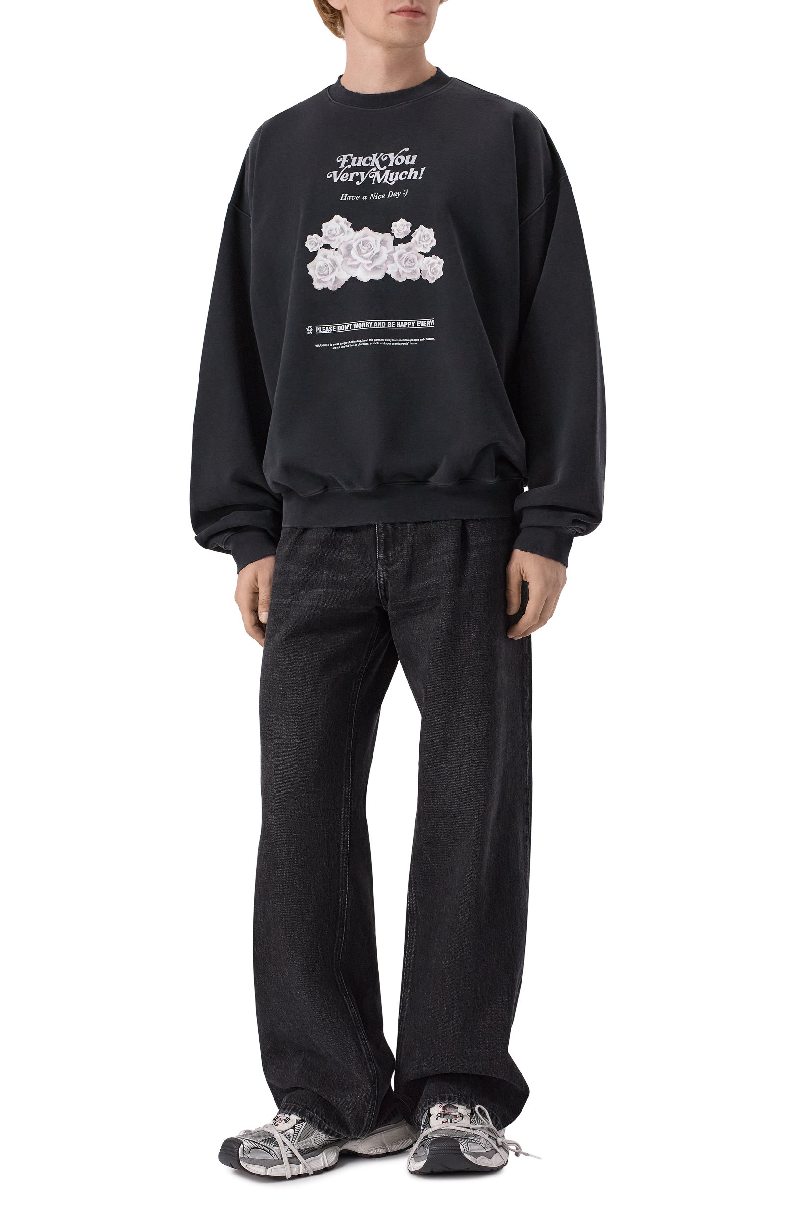 Хлопковый свитшот VETEMENTS черного цвета по цене 109500 руб., арт. MH27CN203B, фото 2 Хлопковый свитшот VETEMENTS, арт. MH27CN203B, фото 2