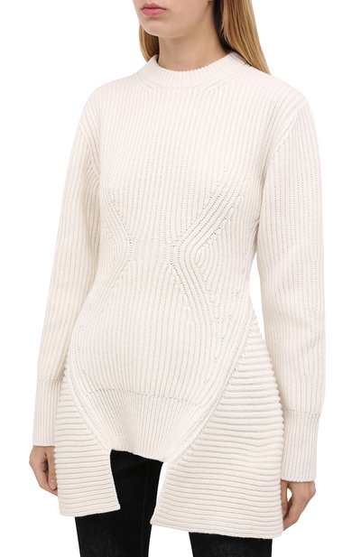 Свитер из шерсти и кашемира ALEXANDER MCQUEEN светло-бежевого цвета по цене 107000 руб., арт. 633692/Q1AQX, фото 4 Свитер из шерсти и кашемира ALEXANDER MCQUEEN, арт. 633692/Q1AQX, фото 4