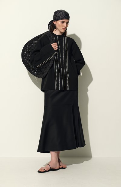 Серьги VIEN черного цвета по цене 21900 руб., арт. 2424-192, фото 4 Серьги VIEN, арт. 2424-192, фото 4