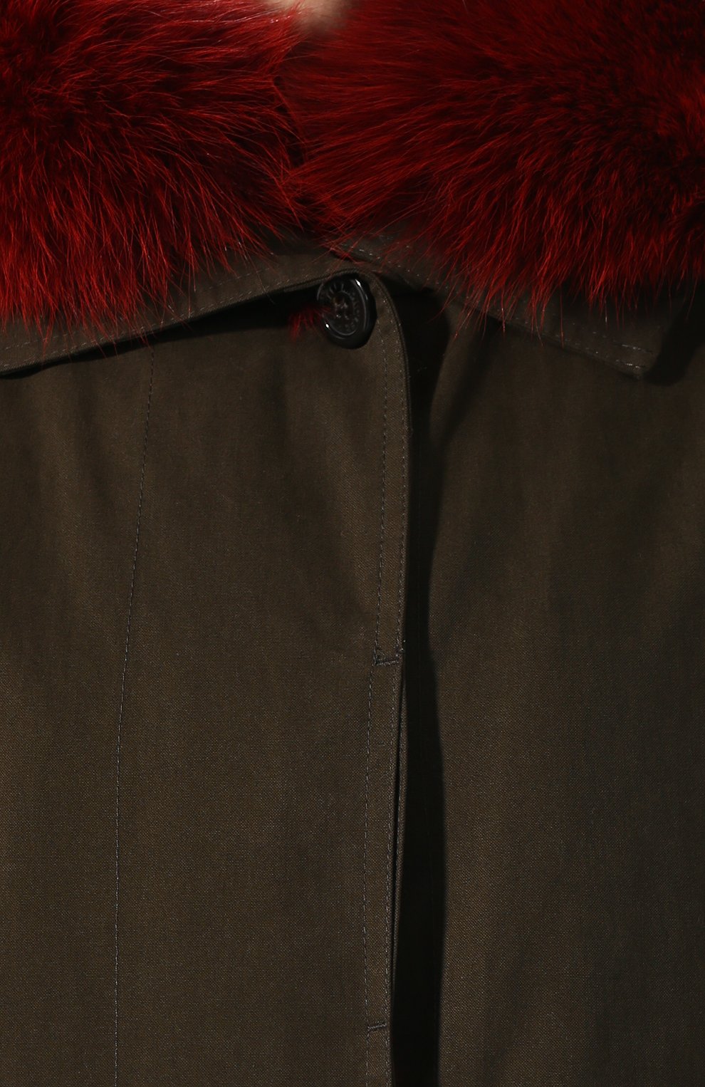 Утепленная парка с капюшоном MONCLER хаки цвета по цене 263000 руб., арт. D2-093-49398-10-57900, фото 5 Утепленная парка с капюшоном MONCLER, арт. D2-093-49398-10-57900, фото 5