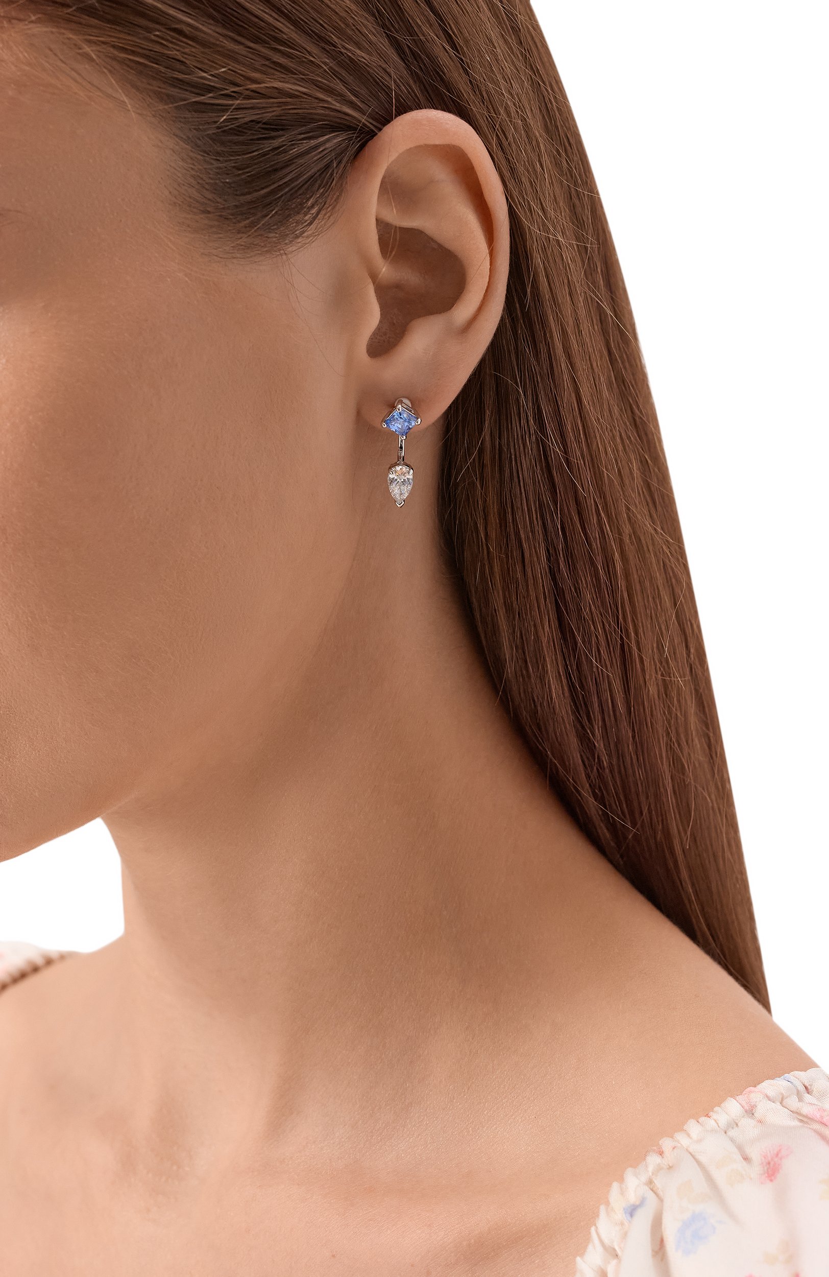 Серьги mesmera SWAROVSKI синего цвета по цене 13700 руб., арт. 5665767, фото 3 Серьги mesmera SWAROVSKI, арт. 5665767, фото 3