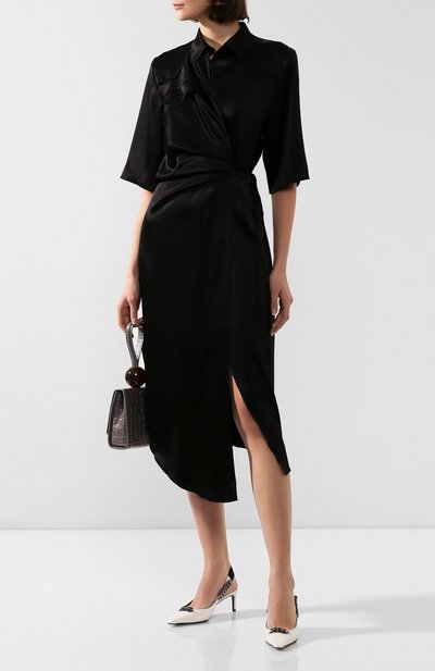 Платье с запахом NANUSHKA черного цвета по цене 71650 руб., арт. LAIS_BLACK_SLIP SATIN, фото 2 Платье с запахом NANUSHKA, арт. LAIS_BLACK_SLIP SATIN, фото 2