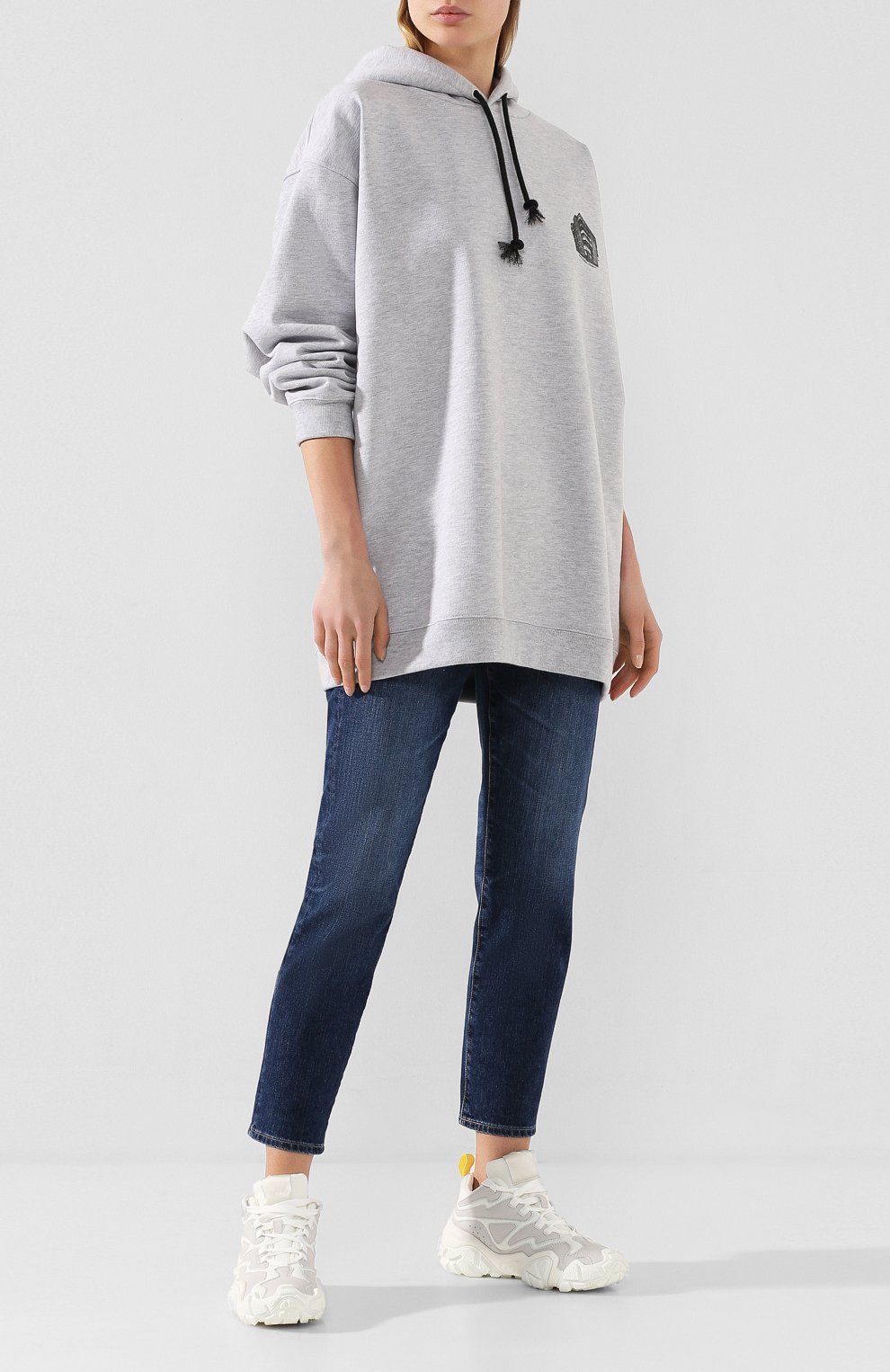 Хлопковое худи ACNE STUDIOS серого цвета по цене 42550 руб., арт. AI0048/W, фото 2 Хлопковое худи ACNE STUDIOS, арт. AI0048/W, фото 2