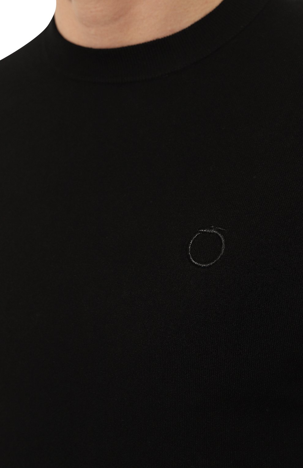 Джемпер из вискозы TRUSSARDI черного цвета по цене 12000 руб., арт. 52M00672-0F000542, фото 5 Джемпер из вискозы TRUSSARDI, арт. 52M00672-0F000542, фото 5