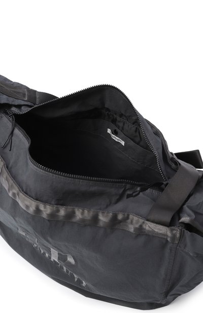 Сумка plain paper touch C.P. COMPANY темно-серого цвета по цене 30900 руб., арт. 19CMAC120A110188G, фото 5 Сумка plain paper touch C.P. COMPANY, арт. 19CMAC120A110188G, фото 5