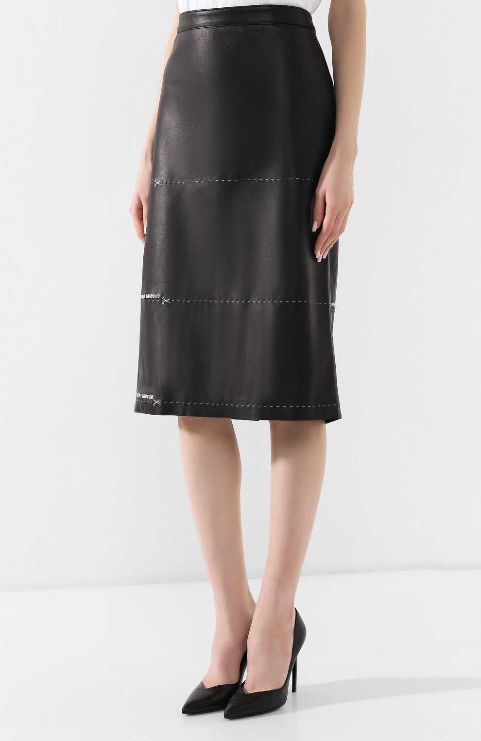 Кожаная юбка VETEMENTS черного цвета по цене 176000 руб., арт. WSS194064, фото 3 Кожаная юбка VETEMENTS, арт. WSS194064, фото 3