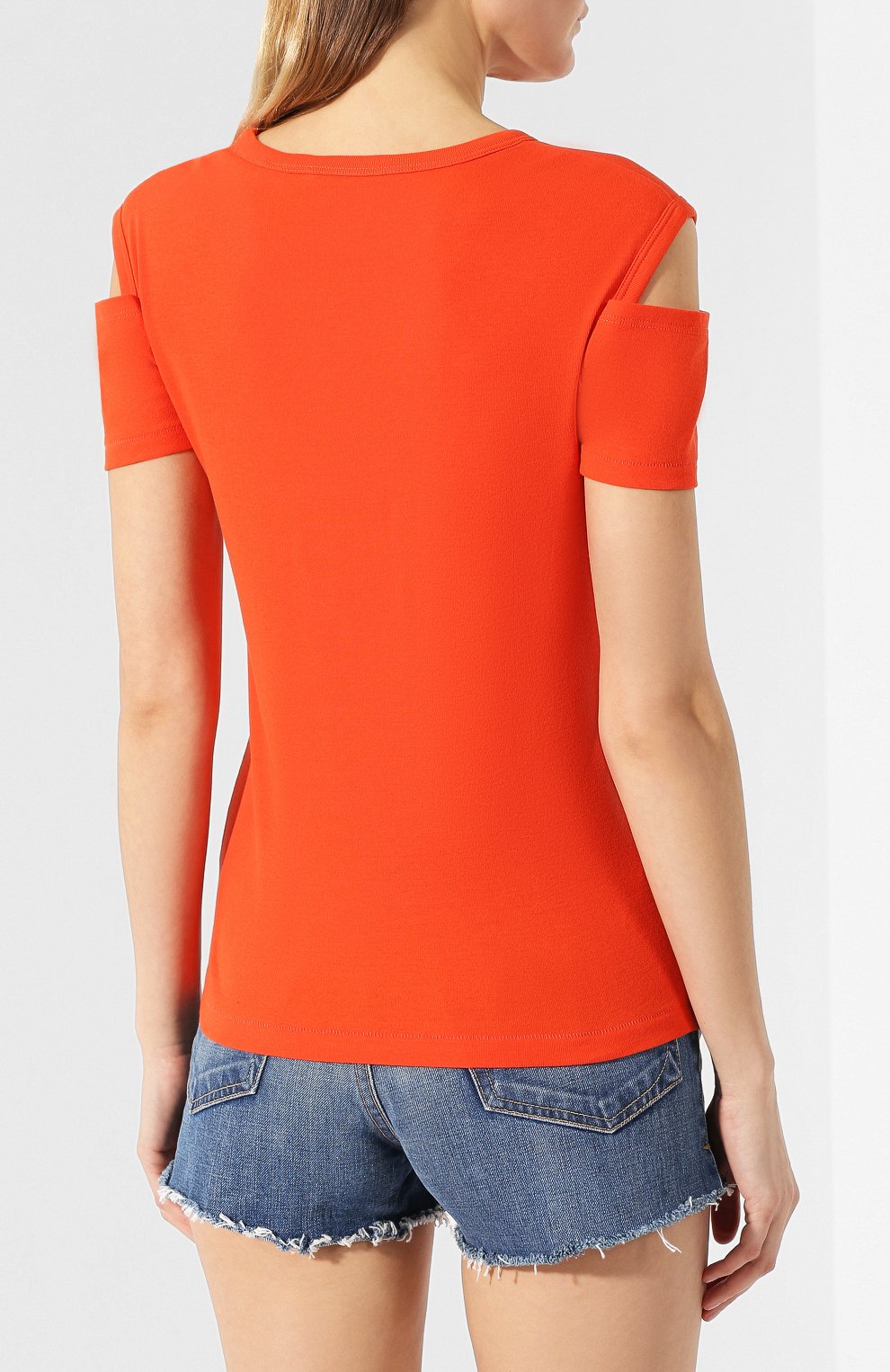Хлопковая футболка HELMUT LANG красного цвета по цене 10750 руб., арт. I10HW508, фото 4 Хлопковая футболка HELMUT LANG, арт. I10HW508, фото 4