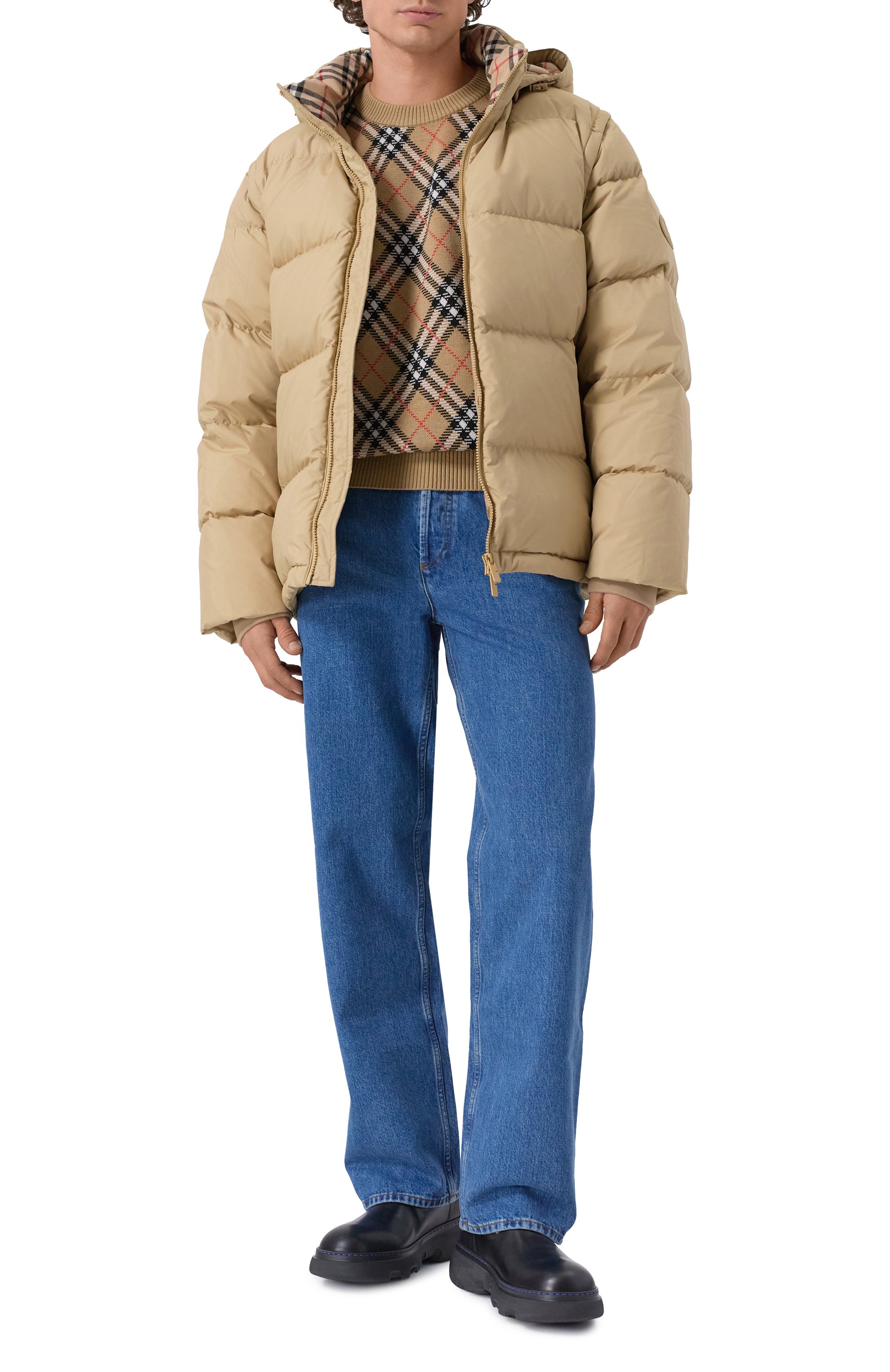 Пуховик BURBERRY бежевого цвета по цене 238500 руб., арт. 8110363, фото 2 Пуховик BURBERRY, арт. 8110363, фото 2