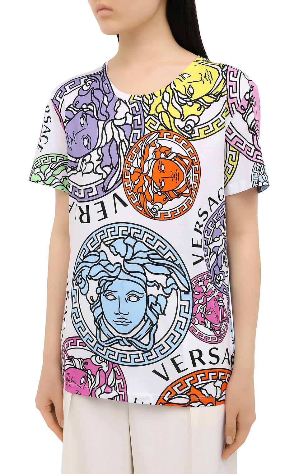 Хлопковая футболка VERSACE разноцветного цвета по цене 55250 руб., арт. A88532/1F00404, фото 3 Хлопковая футболка VERSACE, арт. A88532/1F00404, фото 3