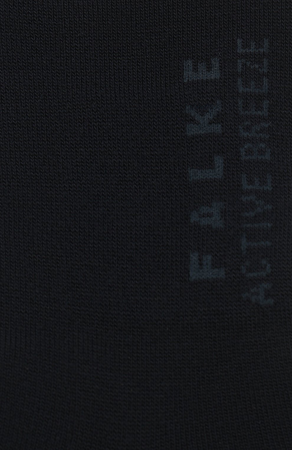 Носки active breeze FALKE темно-синего цвета по цене 2100 руб., арт. 46124, фото 2 Носки active breeze FALKE, арт. 46124, фото 2