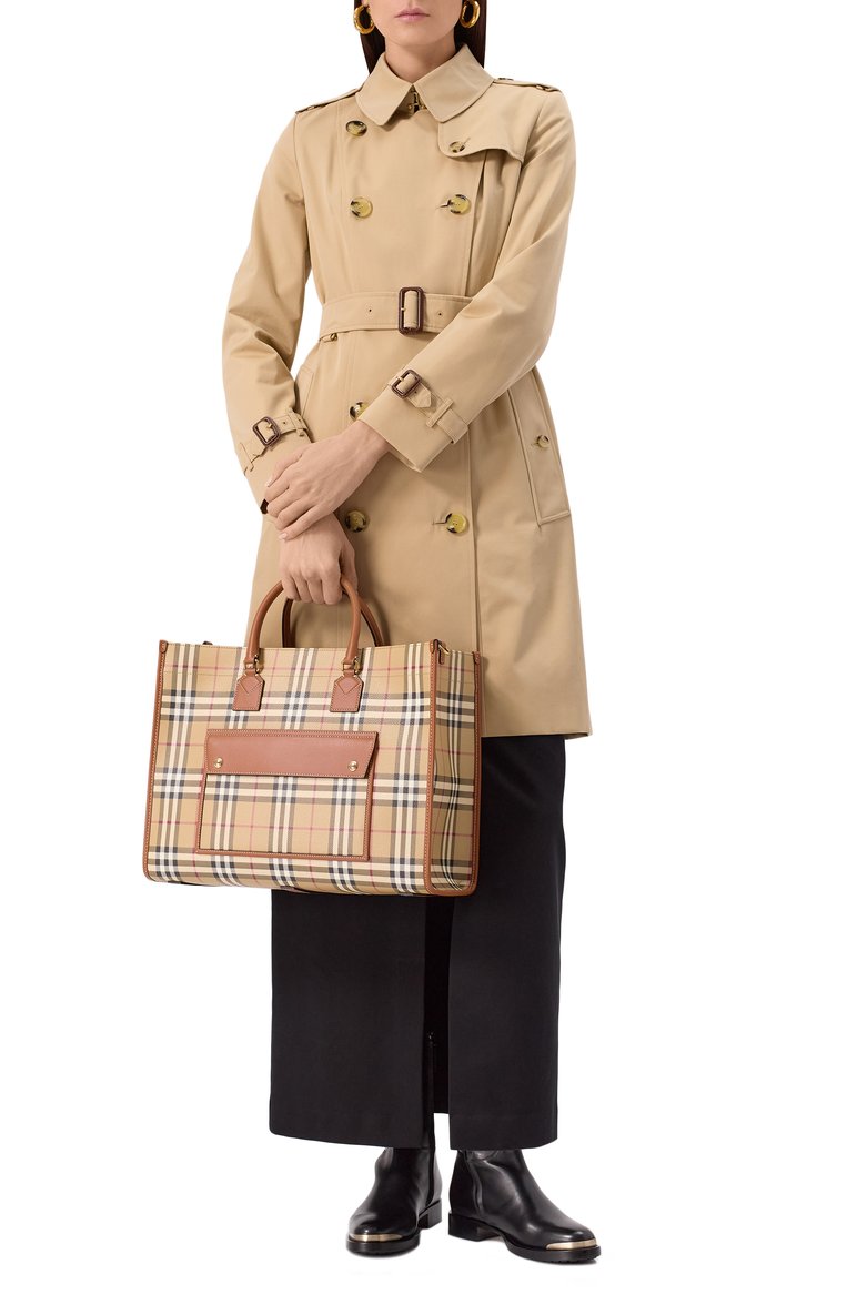 Женская сумка-тоут freya medium BURBERRY бежевого цвета, арт. 8097568 | Фото 7 (Размер: medium; Драгоценные камни: Проставлено; Материал сплава: Проставлено; Материал: Экокожа)