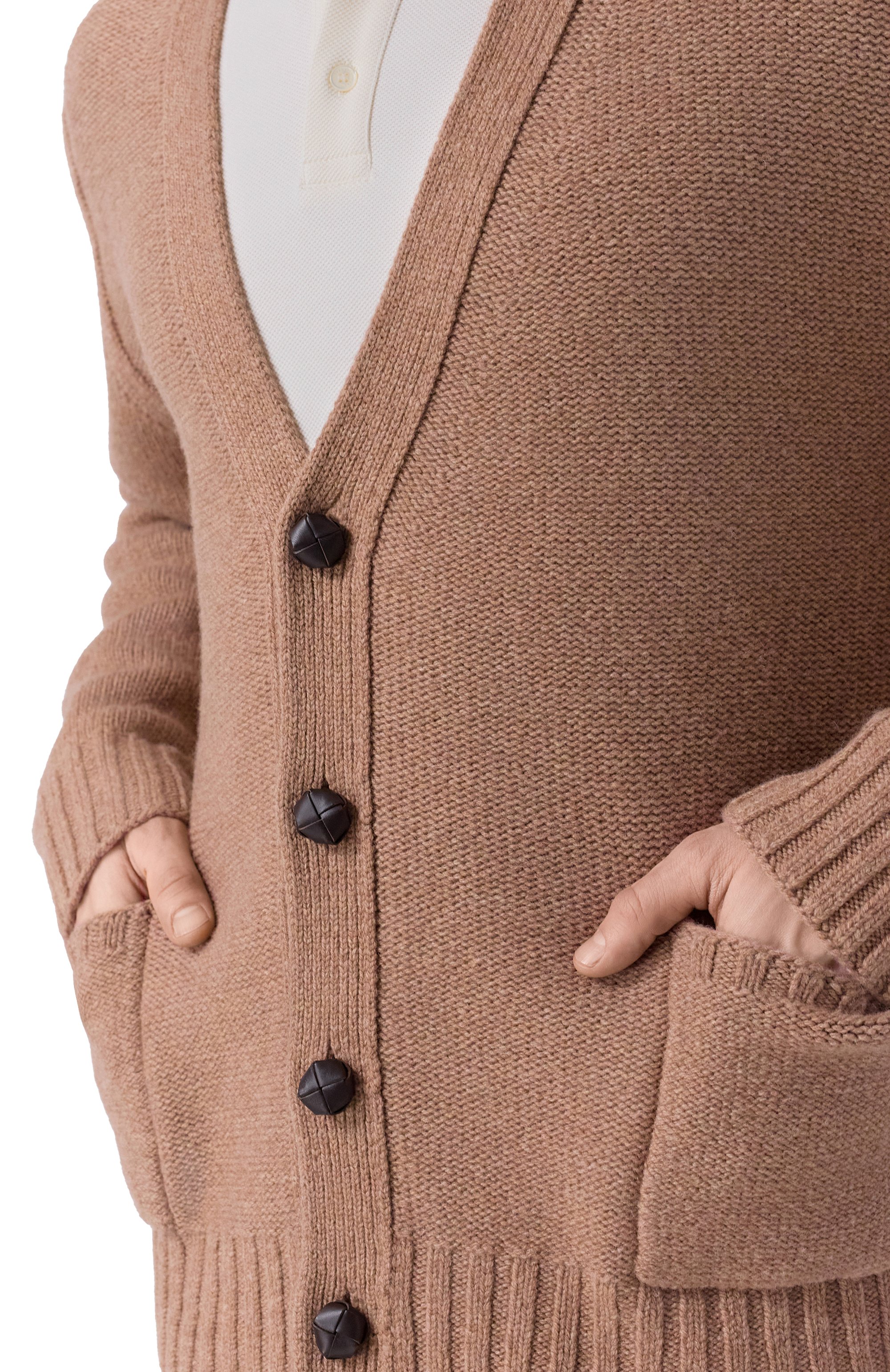 Шерстяной кардиган BOTTEGA VENETA бежевого цвета по цене 223500 руб., арт. 835396/V5LS0, фото 5 Шерстяной кардиган BOTTEGA VENETA, арт. 835396/V5LS0, фото 5