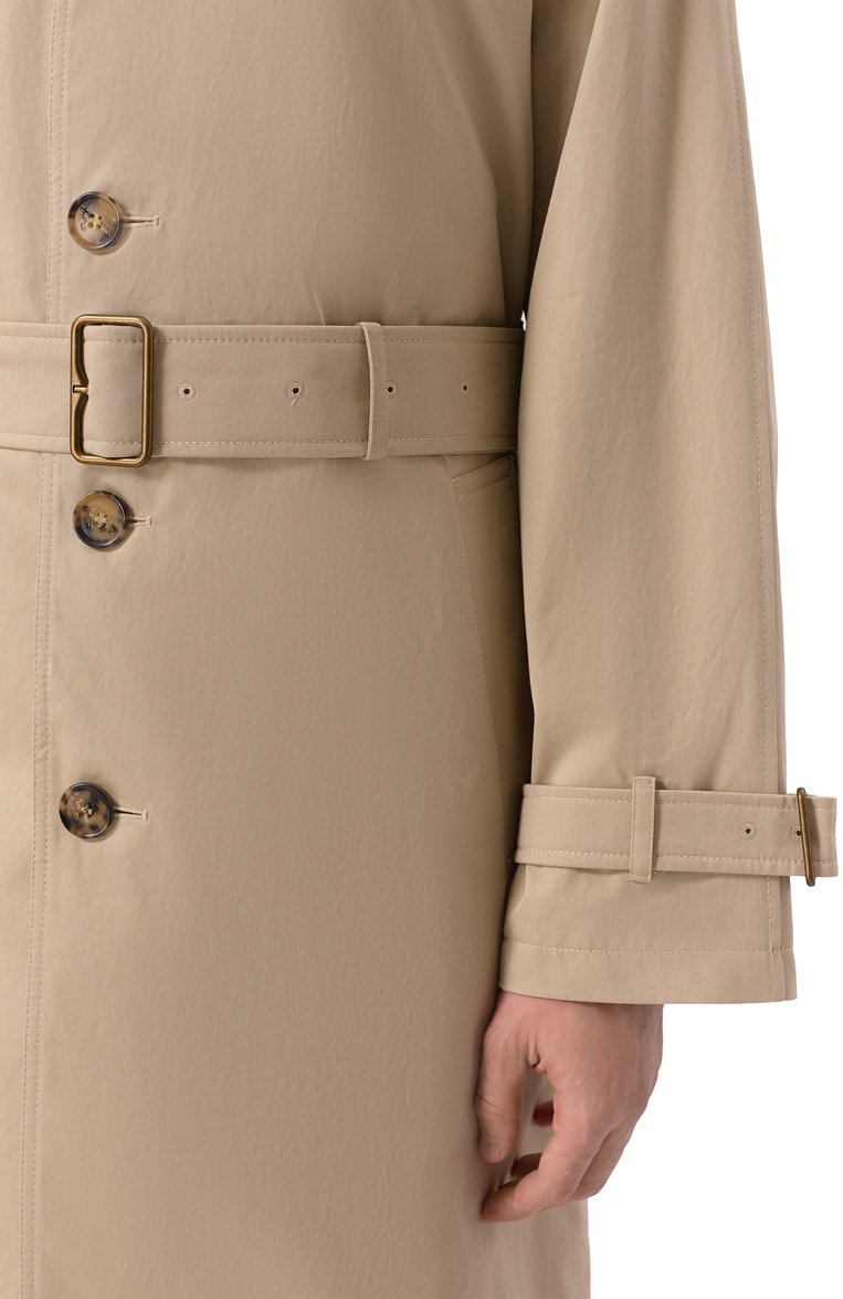 Мужской хлопковый плащ BURBERRY бежевого цвета, арт. 8108800 | Фото 5 (Материал внешний: Хлопок; Рукава: Длинные; Длина (верхняя одежда): До колена; Мужское Кросс-КТ: Плащ-верхняя одежда; Стили: Кэжуэл)
