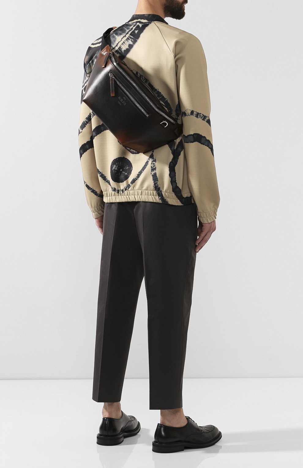 Кожаная поясная сумка BERLUTI коричневого цвета по цене 278500 руб., арт. M192899, фото 2 Кожаная поясная сумка BERLUTI, арт. M192899, фото 2