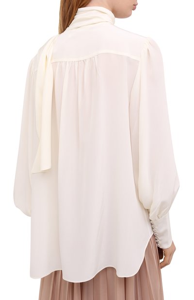 Шелковая блузка ZIMMERMANN кремового цвета по цене 53500 руб., арт. 8947TRLAD/PEL, фото 4 Шелковая блузка ZIMMERMANN, арт. 8947TRLAD/PEL, фото 4