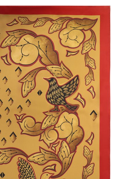 Шелковый платок ХОХЛОМА Х АЛЕНА АХМАДУЛЛИНА золотого цвета по цене 29000 руб., арт. WTA111N, фото 4 Шелковый платок ХОХЛОМА Х АЛЕНА АХМАДУЛЛИНА, арт. WTA111N, фото 4