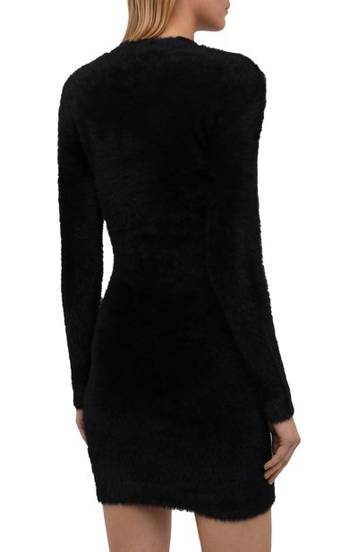 Платье VERSACE JEANS COUTURE черного цвета по цене 59950 руб., арт. 71HA0822-71DPM22 FIL.FURRY BLACK/CM07H, фото 4 Платье VERSACE JEANS COUTURE, арт. 71HA0822-71DPM22 FIL.FURRY BLACK/CM07H, фото 4