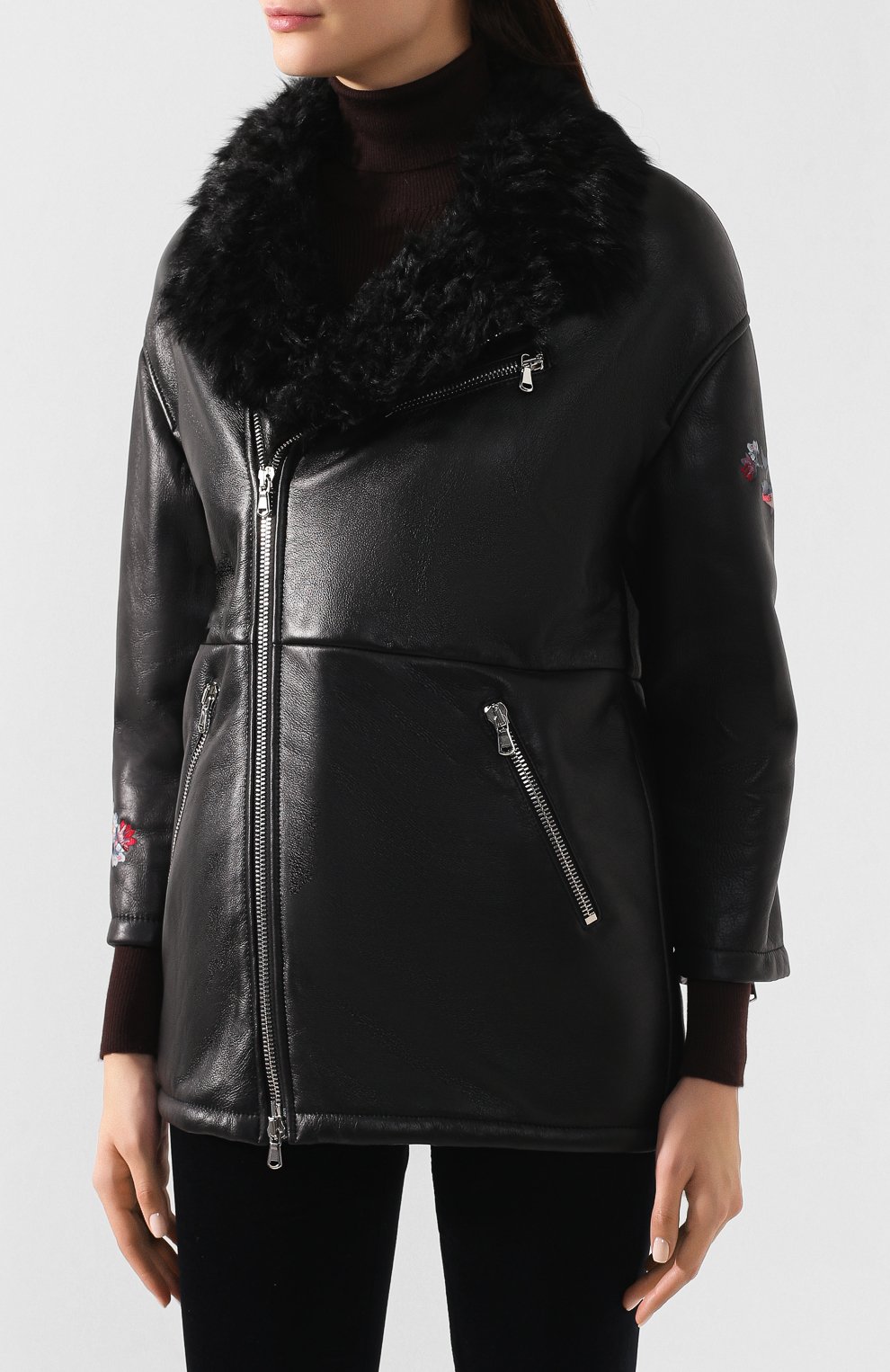 Дубленка REDVALENTINO черного цвета по цене 196500 руб., арт. SR0NA01Z/4L3, фото 3 Дубленка REDVALENTINO, арт. SR0NA01Z/4L3, фото 3