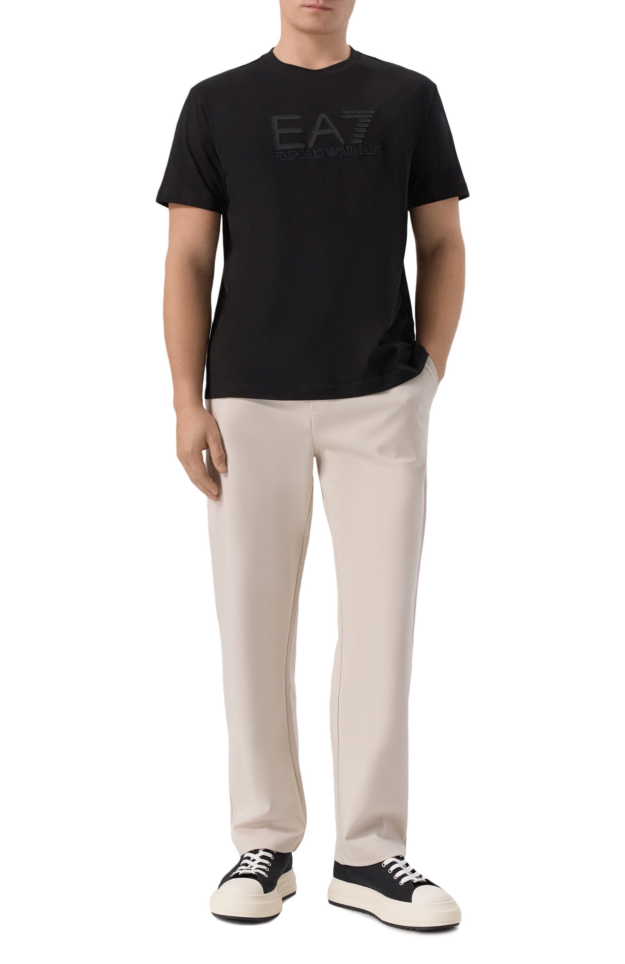 Хлопковая футболка EA7 черного цвета по цене 7995 руб., арт. 7M000898/AF10375, фото 2 Хлопковая футболка EA7, арт. 7M000898/AF10375, фото 2