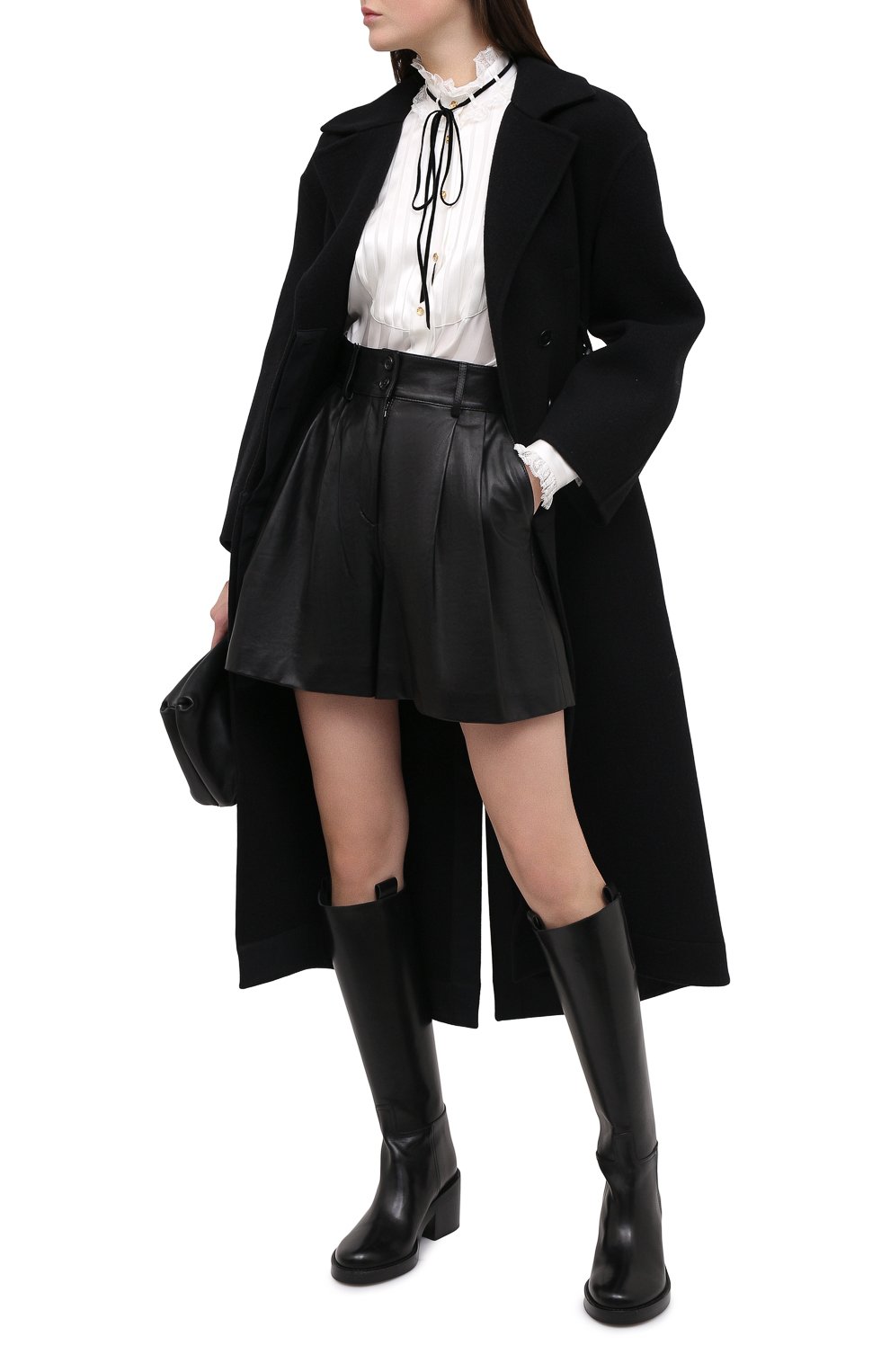 Кожаные шорты DOLCE & GABBANA черного цвета по цене 151500 руб., арт. FTBYSL/HULJ7, фото 2 Кожаные шорты DOLCE & GABBANA, арт. FTBYSL/HULJ7, фото 2