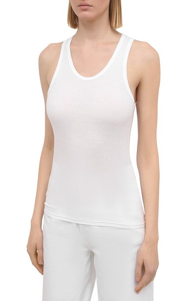 Хлопковая майка WARDROBE.NYC белого цвета по цене 10650 руб., арт. W1016R04, фото 3 Хлопковая майка WARDROBE.NYC, арт. W1016R04, фото 3