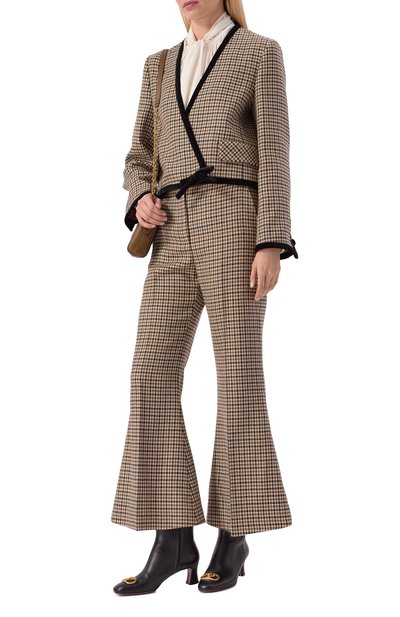 Шерстяной жакет VALENTINO бежевого цвета по цене 371500 руб., арт. 8B3CE590/9WL, фото 2 Шерстяной жакет VALENTINO, арт. 8B3CE590/9WL, фото 2