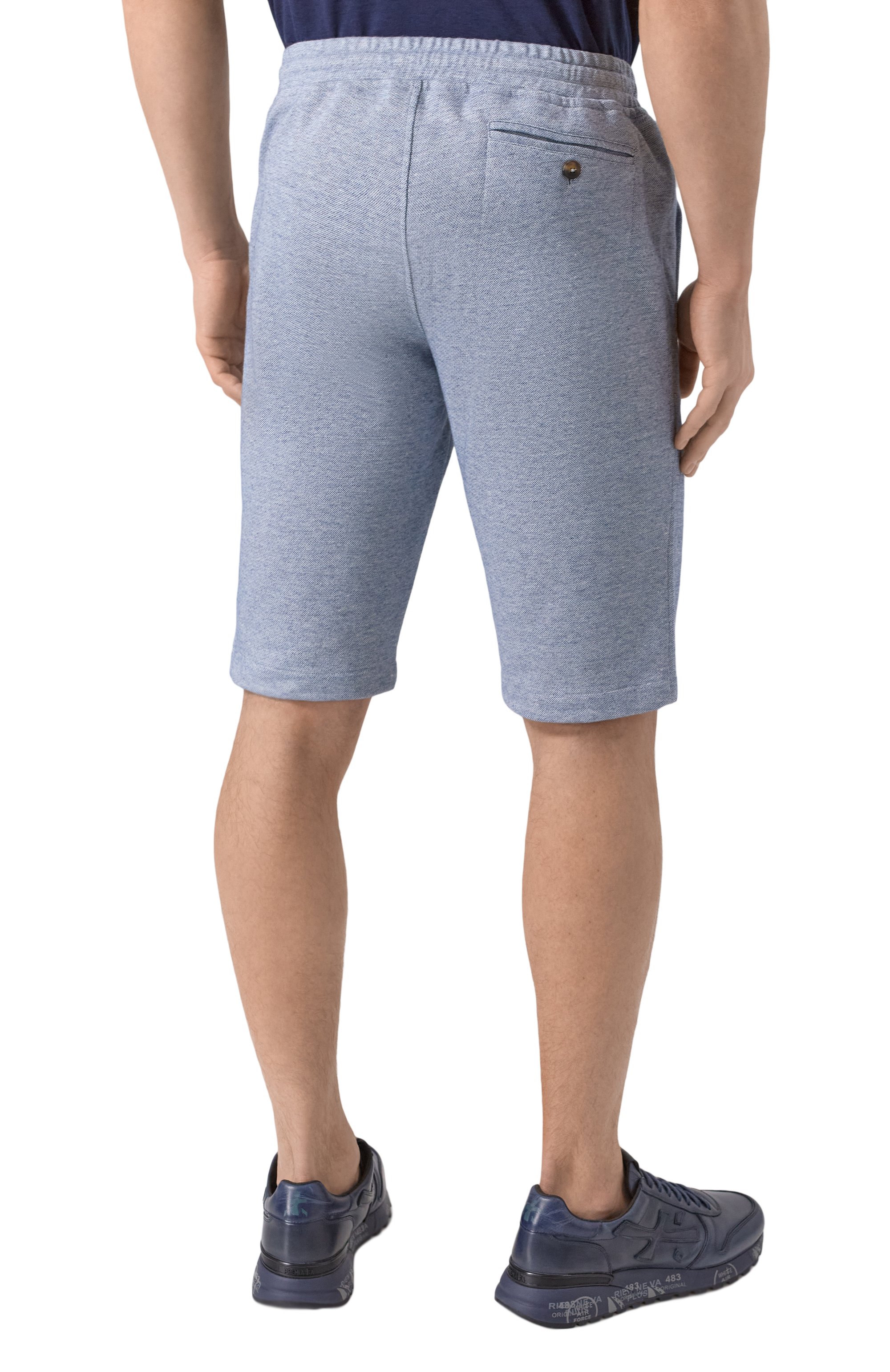 Шорты изо льна и хлопка CAPOBIANCO голубого цвета по цене 39950 руб., арт. 18M753.LUR0., фото 4 Шорты изо льна и хлопка CAPOBIANCO, арт. 18M753.LUR0., фото 4