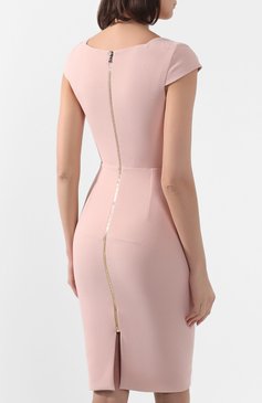 Женское платье ROLAND MOURET розового цвета, арт. EW20/S1761/F2196 | Фото 4 (Материал подклада: Синтетический материал; Длина Ж (юбки, платья, шорты): До колена; Рукава: Короткие; Материал внешний: Синтетический материал; Женское Кросс-КТ: Платье-одежда, платье-футляр; Случай: Формальный; Драгоценные камни: Проставлено; Материал сплава: Проставлено)