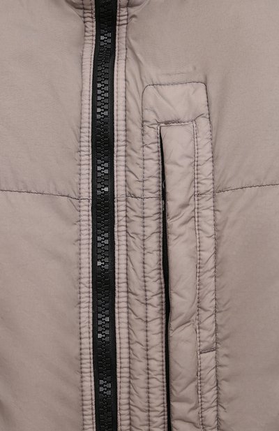 Пуховый жилет STONE ISLAND серого цвета по цене 76650 руб., арт. 7315G0123, фото 5 Пуховый жилет STONE ISLAND, арт. 7315G0123, фото 5