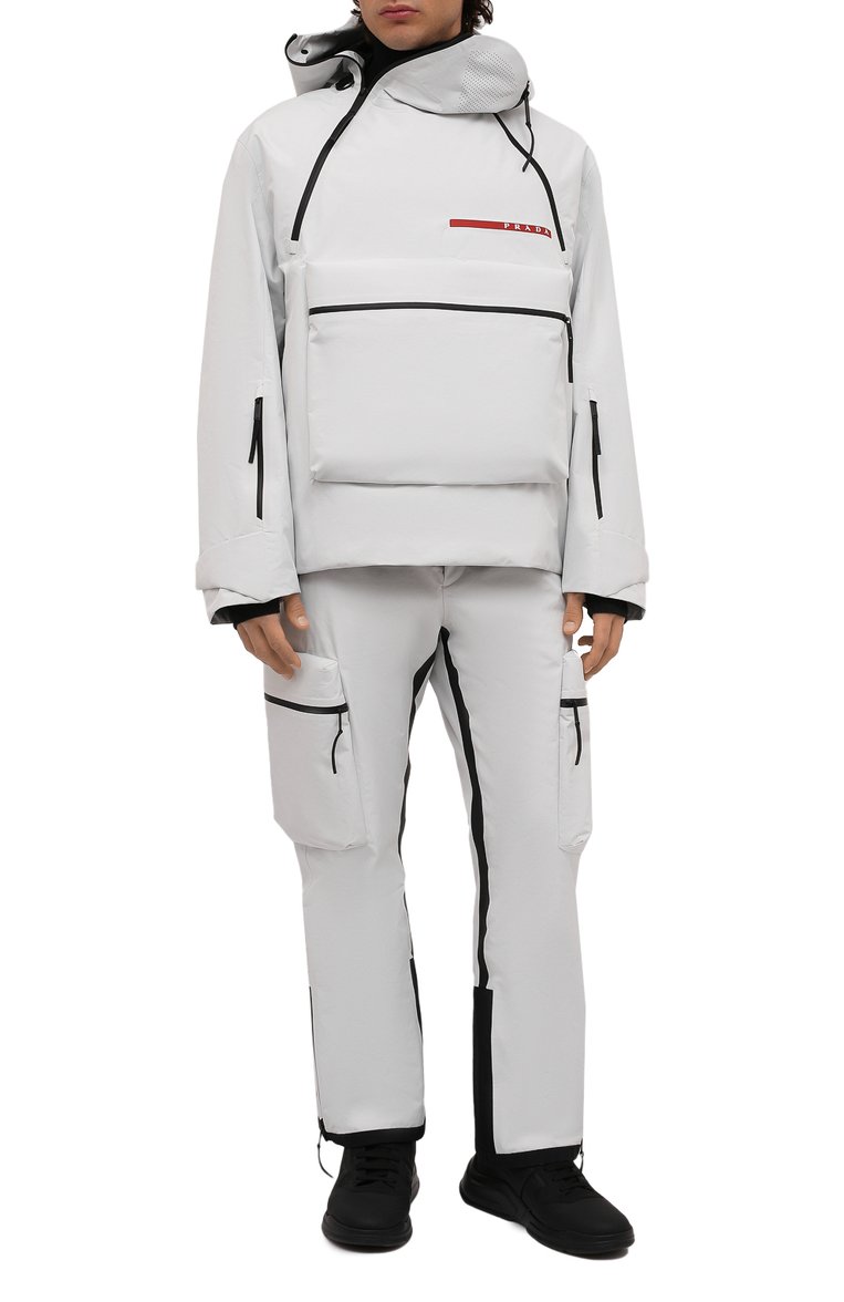 Мужская утепленный анорак PRADA белого цвета, арт. SGB799-1ZIW-F0K74-202 | Фото 2 (Рукава: Длинные; Длина (верхняя одежда): Короткие; Материал внешний: Синтетический материал; Кросс-КТ: другое, Куртка; Стили: Спорт-шик)