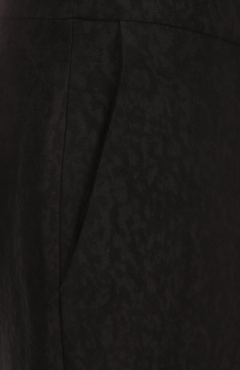 Женские брюки из шерсти и шелка AKHMADULLINA черного цвета, арт. 1125.2B701/S713 | Фото 6 (Длина (брюки, джинсы): Стандартные; Материал подклада: Шелк; Автоматизация состава: Проставлено; Автоматизация ТО: Проставлено; Матери�ал внешний: Шерсть; Женское Кросс-КТ: Брюки-одежда; Кросс-КТ: костюм; Силуэт Ж (брюки и джинсы): Прямые; Стили: Классический)