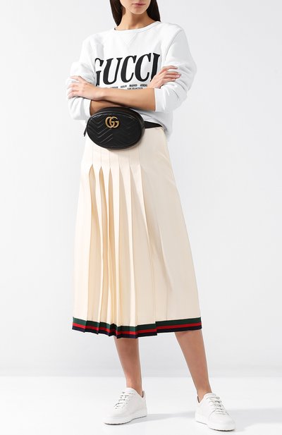 Поясная сумка gg marmont GUCCI черного цвета по цене 138500 руб., арт. 491294/DSVRT, фото 2 Поясная сумка gg marmont GUCCI, арт. 491294/DSVRT, фото 2