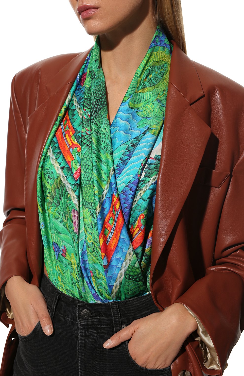 Шелковый платок nile KIRILL OVCHINNIKOV зеленого цвета по цене 35200 руб., арт. 135\NL, фото 3 Шелковый платок nile KIRILL OVCHINNIKOV, арт. 135\NL, фото 3