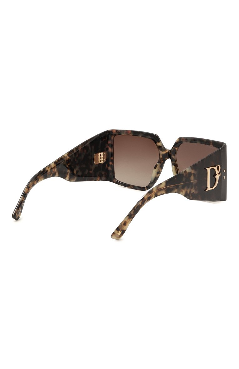 Женские солнцезащитные очки DSQUARED2 коричневого цвета, арт. D20096 ACI | Фото 4 (Региональные ограничения белый список (Axapta Mercury): Не проставлено; Нос: Не проставлено; Тип очков: С/з; Материал: Пластик; Оптика Гендер: оптика-женское; Очки форма: Квадратные)