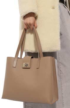 Женский сумка-тоут 1927 FURLA коричневого цвета, арт. WB01099/HSF000 | Фото 2 (Материал: Натуральная кожа; Материал сплава: Проставлено; Драгоценные камни: Проставлено; Размер: large)