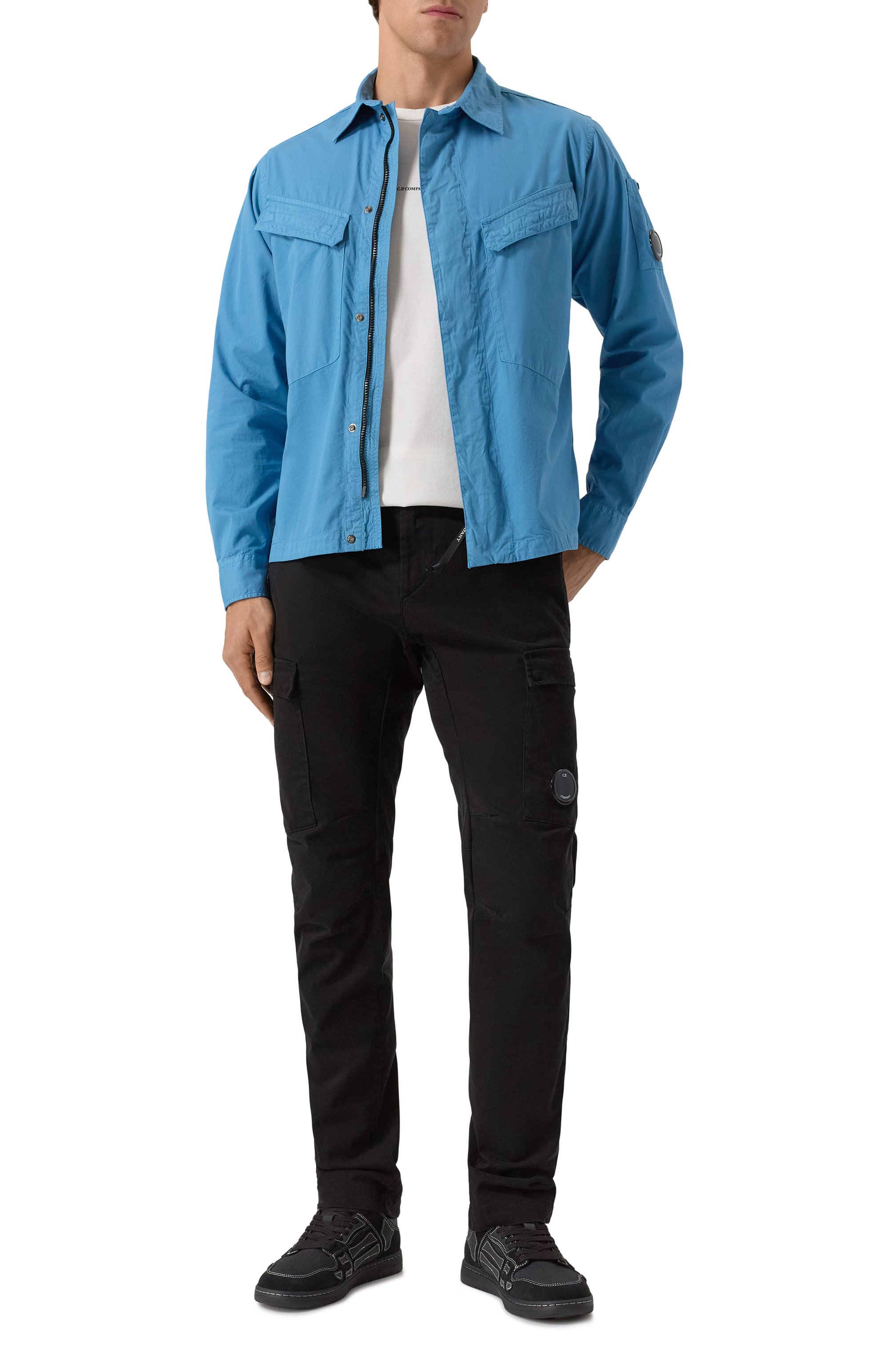 Хлопковые брюки-карго C.P. COMPANY черного цвета по цене 30800 руб., арт. 19CMPA068A005529G, фото 2 Хлопковые брюки-карго C.P. COMPANY, арт. 19CMPA068A005529G, фото 2