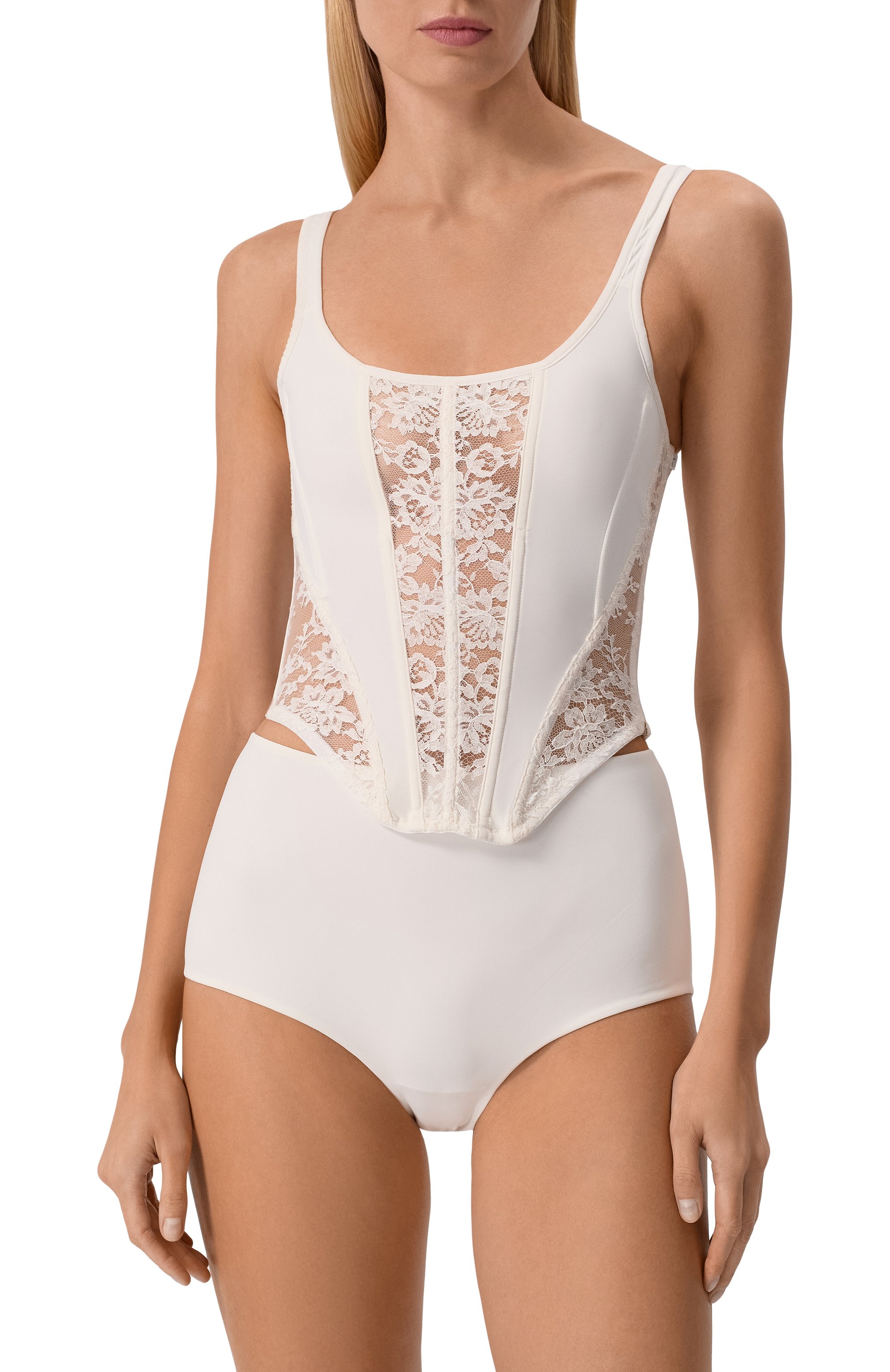 Трусы с завышенной талией I.D. SARRIERI белого цвета по цене 28910 руб., арт. M5945, фото 2 Трусы с завышенной талией I.D. SARRIERI, арт. M5945, фото 2