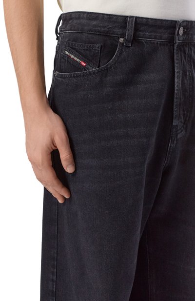 Джинсы d-rise DIESEL черного цвета по цене 21650 руб., арт. A06372/09P09, фото 5 Джинсы d-rise DIESEL, арт. A06372/09P09, фото 5