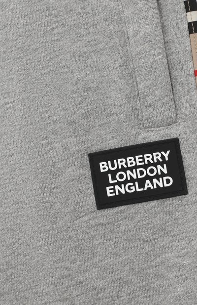 Хлопковые джоггеры BURBERRY серого цвета по цене 11650 руб., арт. 8031666, фото 3 Хлопковые джоггеры BURBERRY, арт. 8031666, фото 3