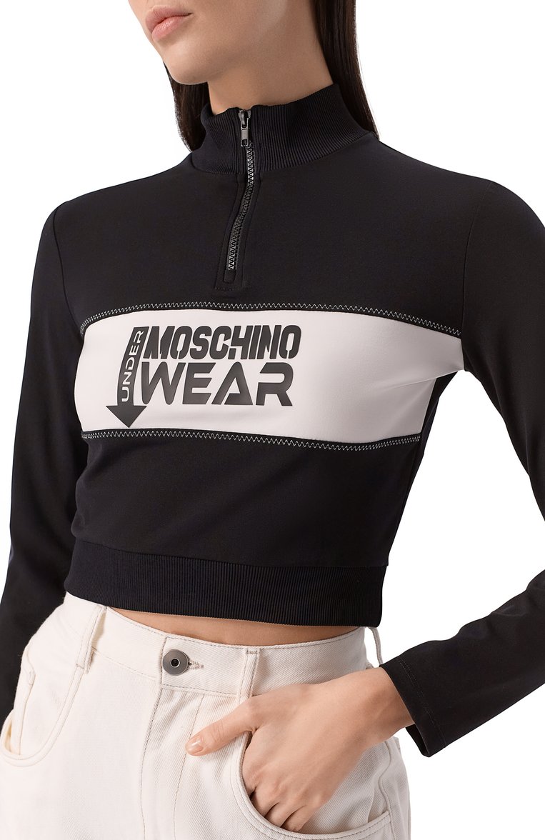 Женский свитшот MOSCHINO черного цвета, арт. A1707/4421 | Фото 5 (Нос: Не проставлено; Материал внешний: Синтетический материал)