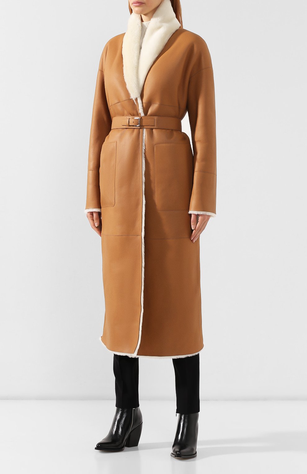 Двусторонняя дубленка LORO PIANA бежевого цвета по цене 1335000 руб., арт. FAI7016, фото 6 Двусторонняя дубленка LORO PIANA, арт. FAI7016, фото 6