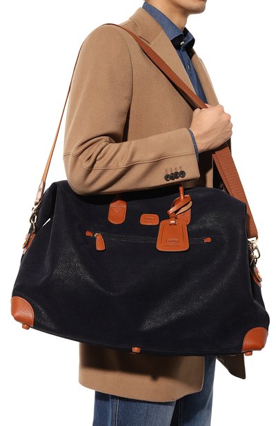 Сумка life holdall BRIC`S темно-синего цвета по цене 52750 руб., арт. BLF20202.396, фото 2 Сумка life holdall BRIC`S, арт. BLF20202.396, фото 2