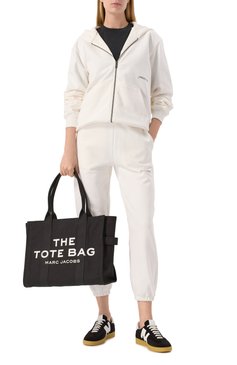Женская сумка the tote bag large MARC JACOBS (THE) черного цвета, арт. M0016156 | Фото 7 (Сумки-технические: Сумки-шопперы; Материал: Текстиль; Размер: large; Материал сплава: Проставлено; Драгоценные камни: Проставлено; Нос: Не проставлено)