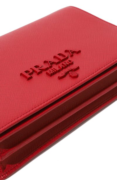 Сумка PRADA красного цвета по цене 200000 руб., арт. 1BP012-NZV-F068Z-DWO, фото 3 Сумка PRADA, арт. 1BP012-NZV-F068Z-DWO, фото 3